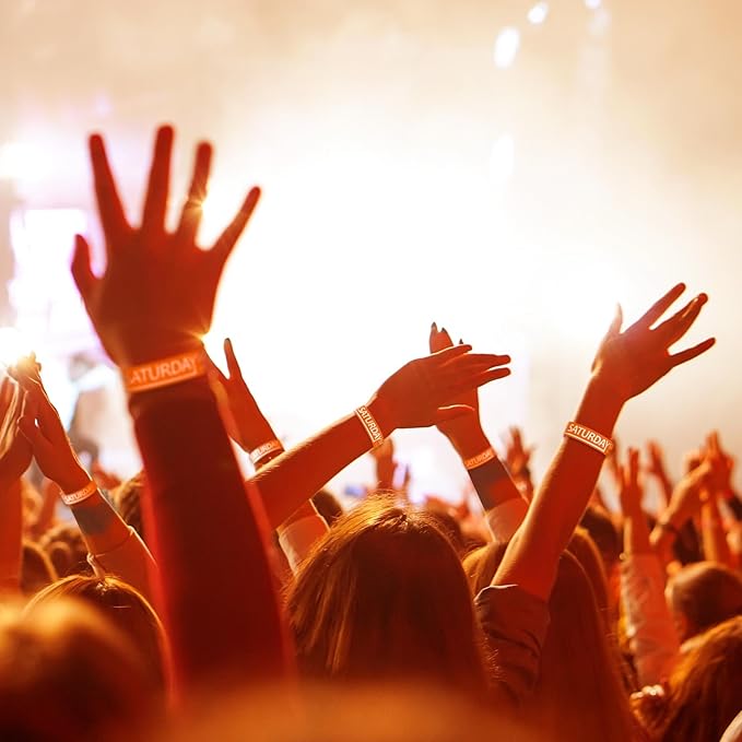 Henoyso 600 Pcs Saturday Paper Wristbands Event Wristbands Paper Bracelets Wristbands Numbered Waterproof Party Wristbands for Events Day of The Week(Orange)