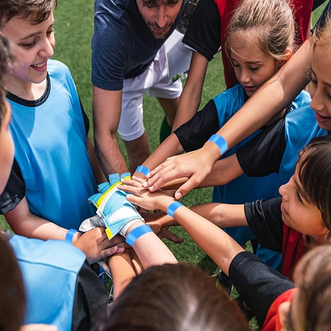 1400 Pack Wristbands for Events Paper Wristbands Waterproof Paper Bracelets Neon Wrist Bands Colored Wristbands Adhesive Hand Bands Armbands for Concerts(Green)