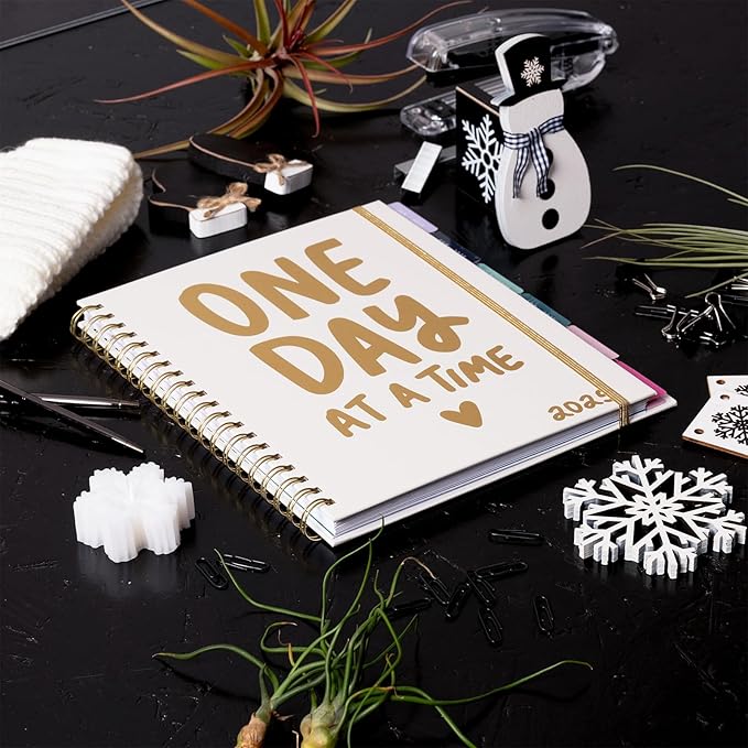 2025 Eccolo Large Spiral Agenda Planner, Hardcover, Weekly & Monthly Pages, 12 Month, Art + Quotes (Extra Large - 9" x 10.5")